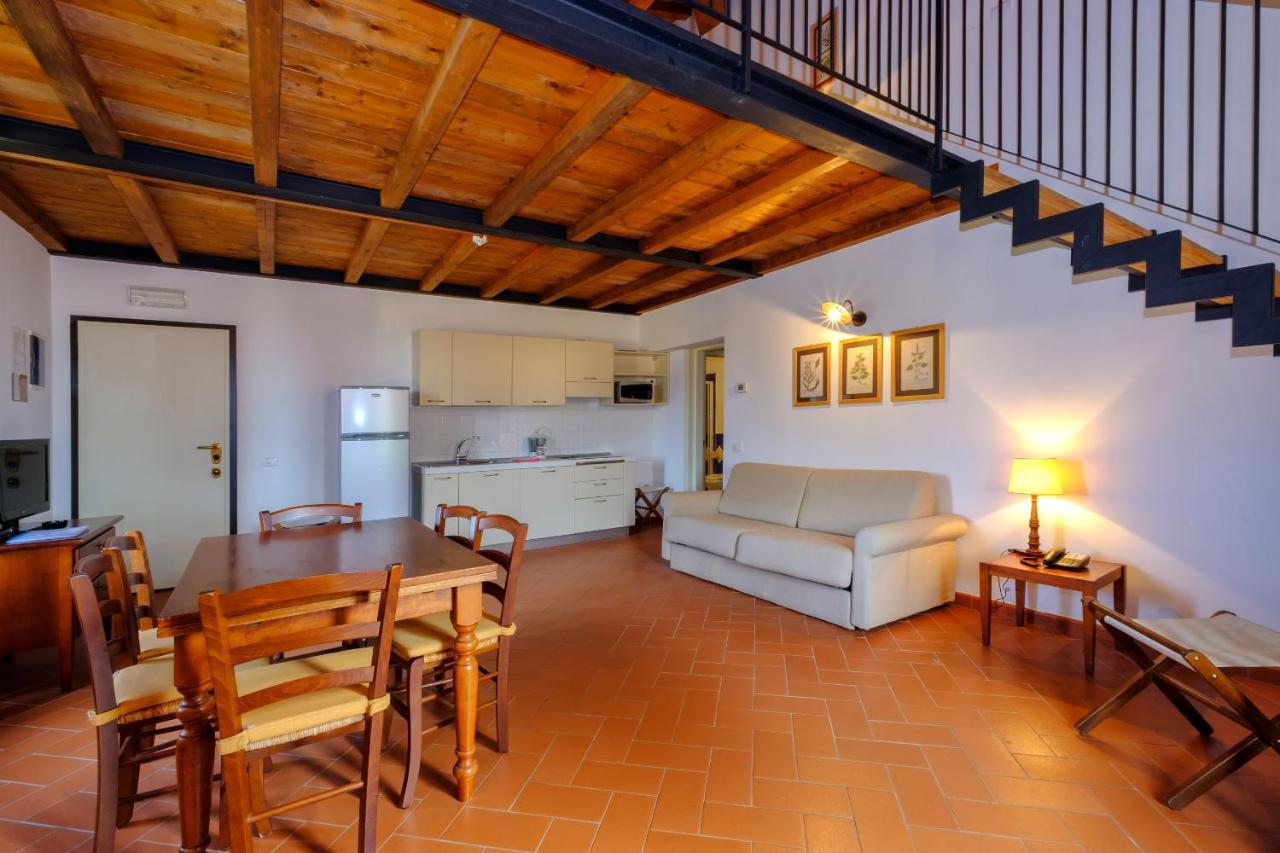 Poggio All'Agnello Sport & Active Holidays Populonia Exteriör bild