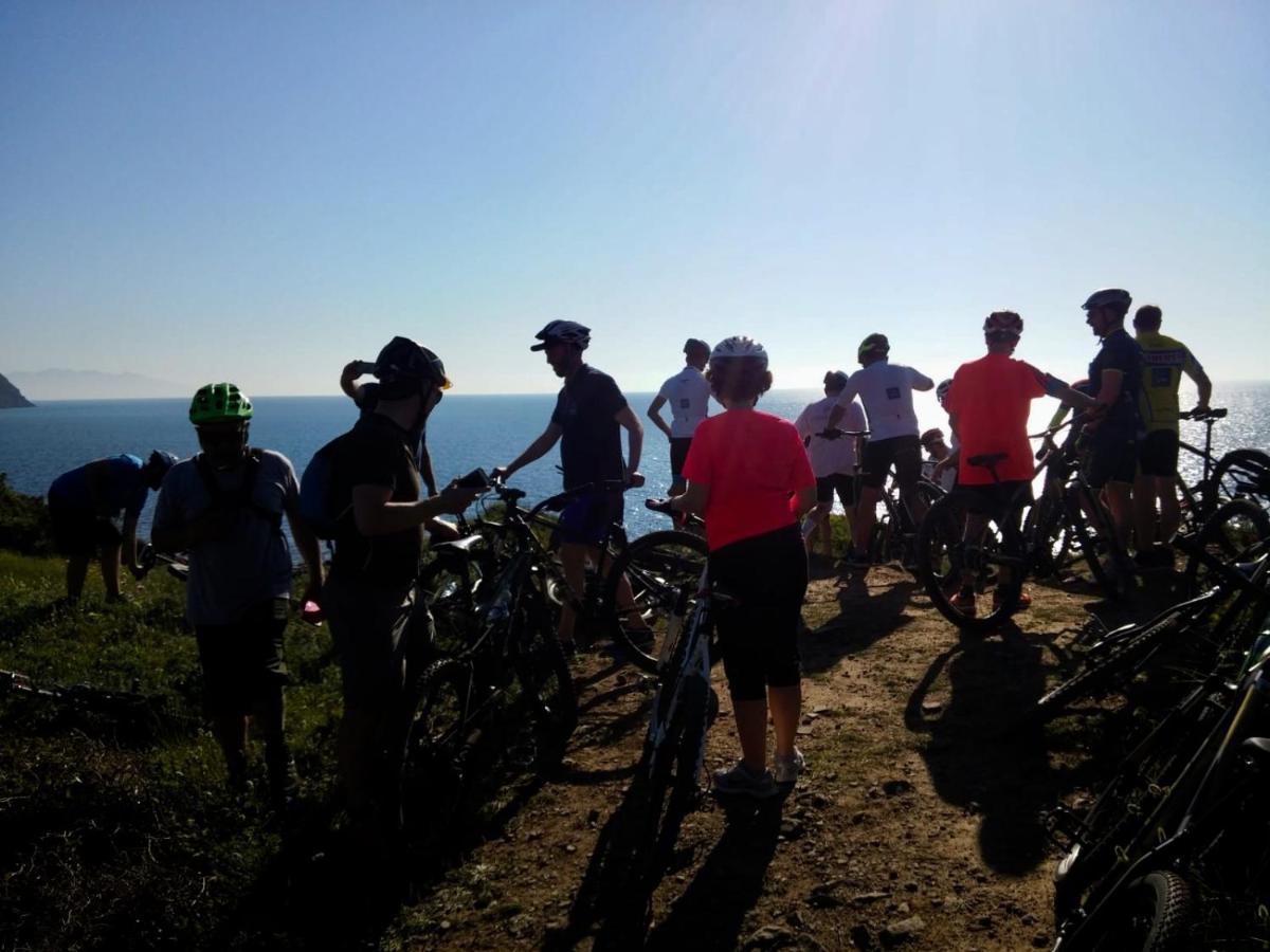 Poggio All'Agnello Sport & Active Holidays Populonia Exteriör bild